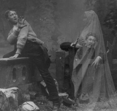 Фотография с призраком